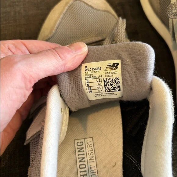 New Balance women’s  Gray Sneakers - Picture 5 of 6
